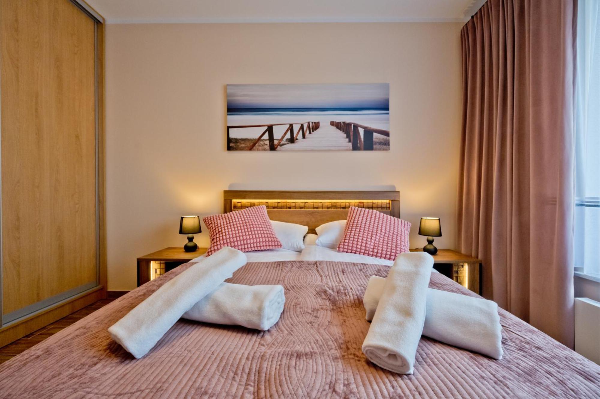 Apartament Orlando W Porto Leba 350M Od Morza Exterior foto